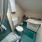 Fjaka Guest house Split
