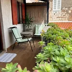 Fjaka Guest house