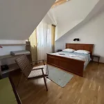 Guest house Fjaka Split