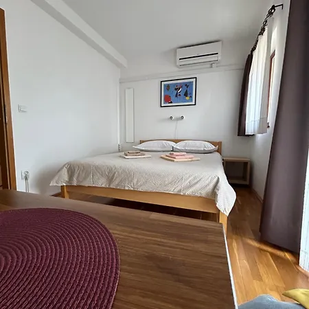 Fjaka Pensjonat 3*