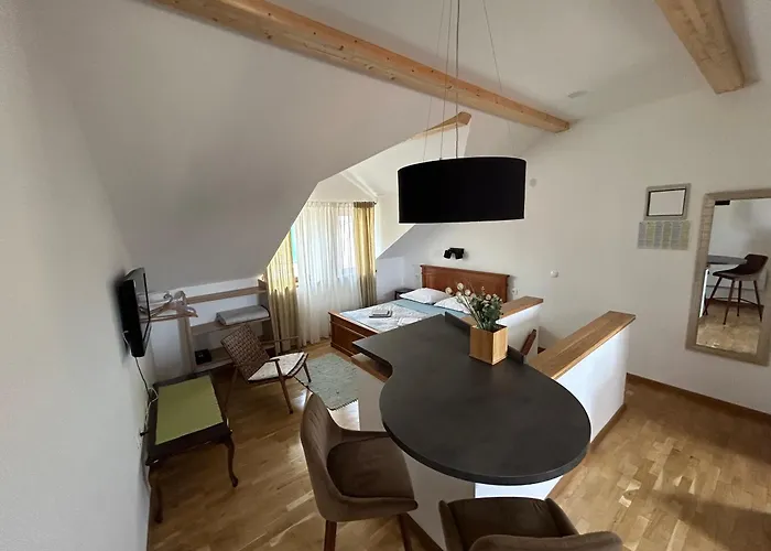 Fjaka Vendégház Split